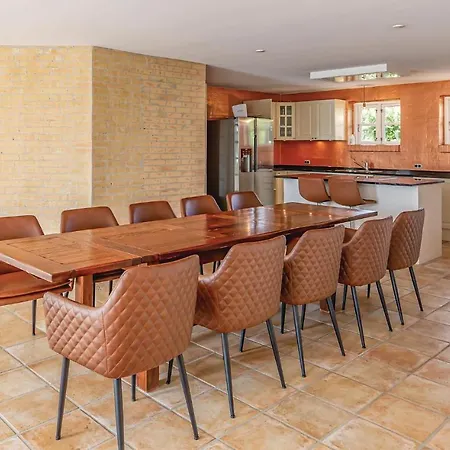 Beautiful In W/ 5 Bedrooms Semesterbostad Slagelse