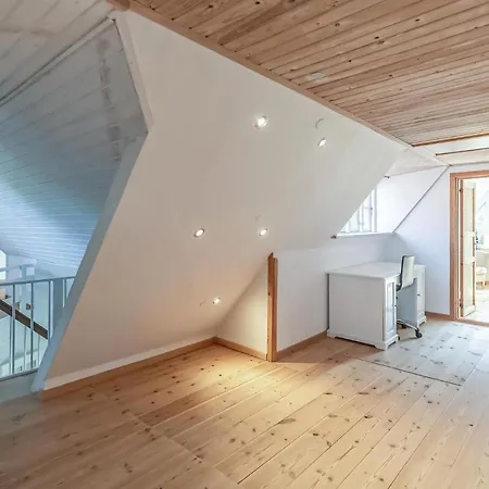 Beautiful In W/ 5 Bedrooms Semesterbostad Slagelse